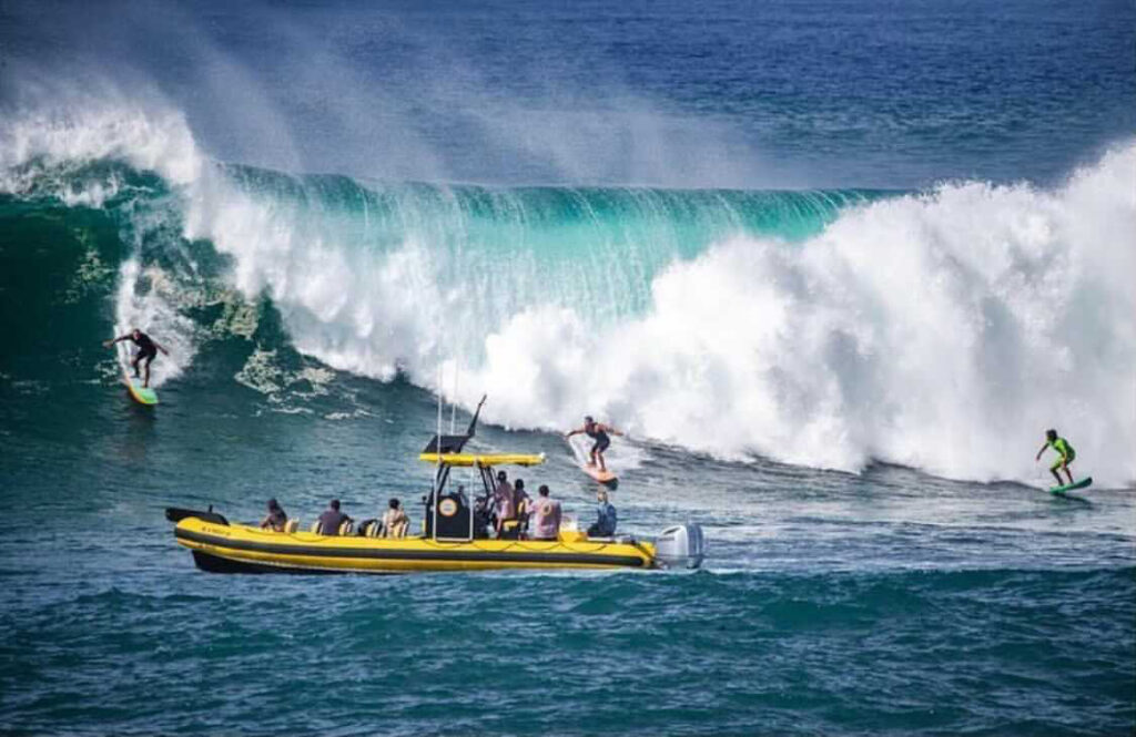 Caught this wave yesterday at North Shore! Last big swell of the