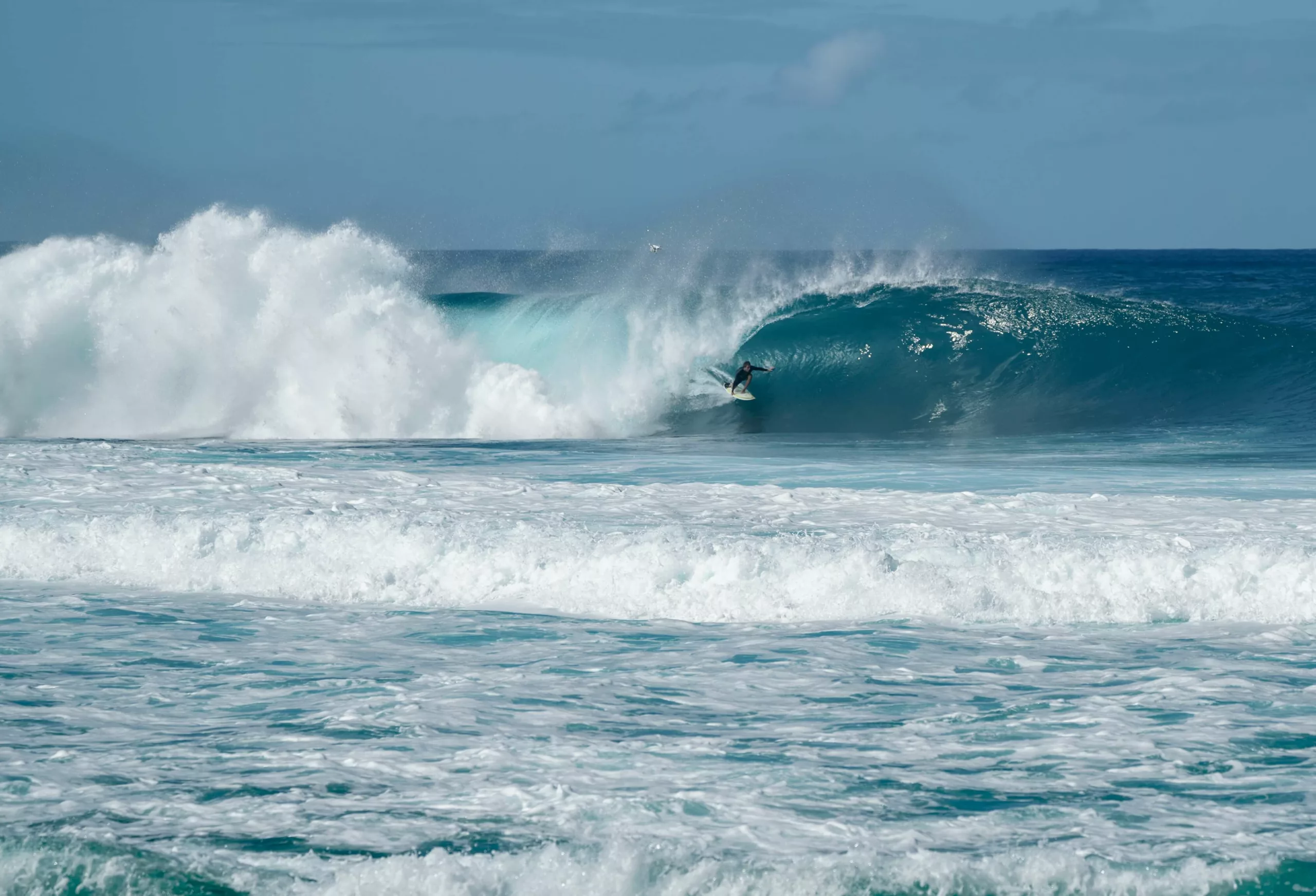 Read more about the article Where Can I Watch Surfing on the North Shore?